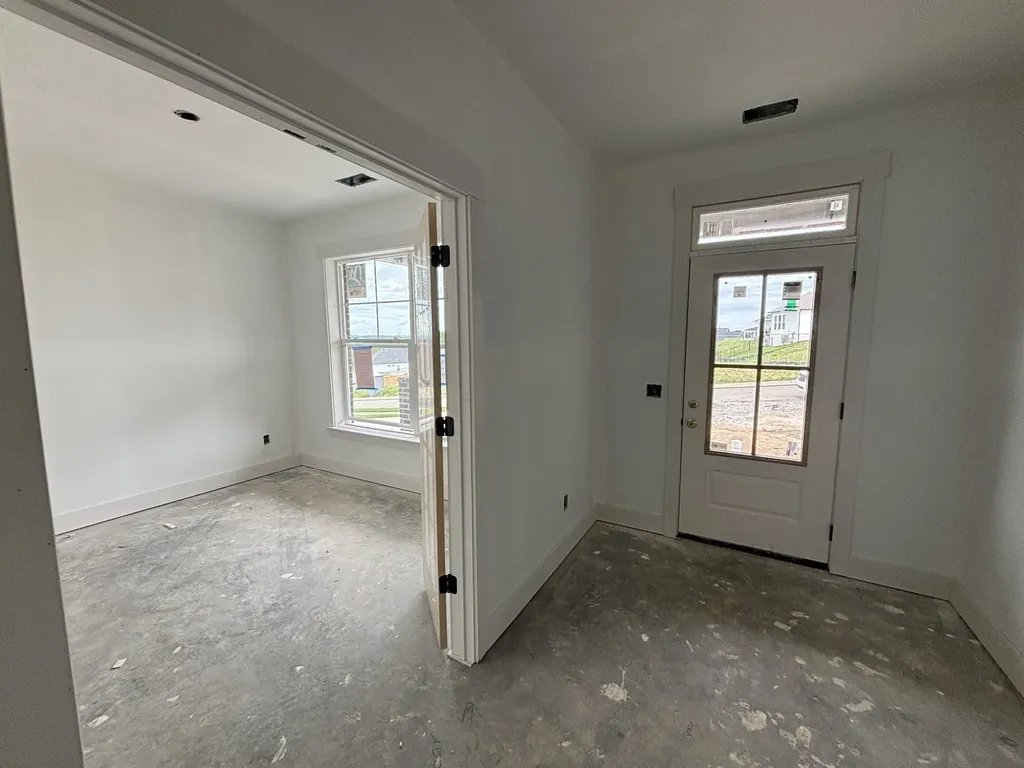 83 Russell Court Lebanon TN 37087