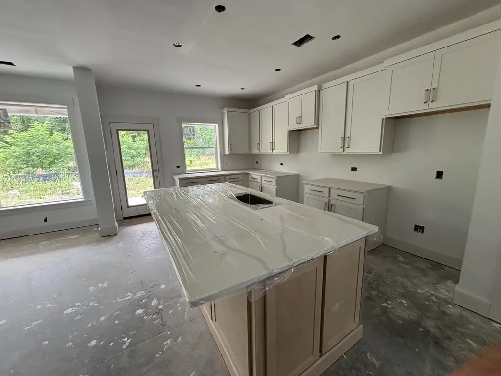 83 Russell Court Lebanon TN 37087
