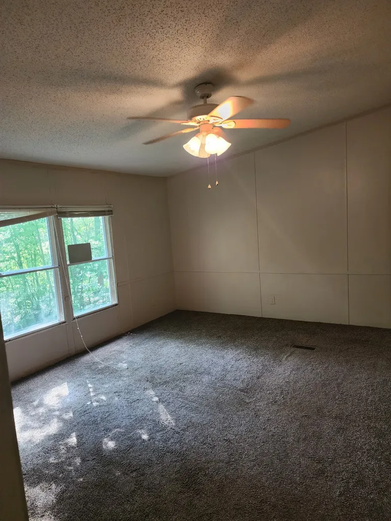 198 Neil Drive Smithville TN 37166