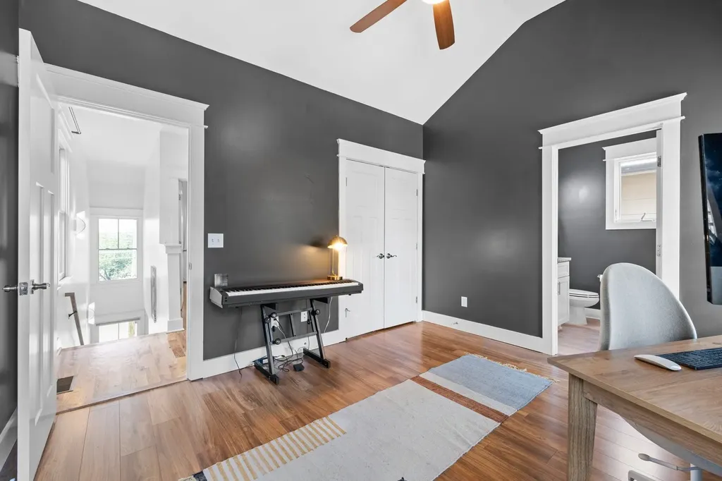 1501B 9th Ave, N Nashville TN 37208