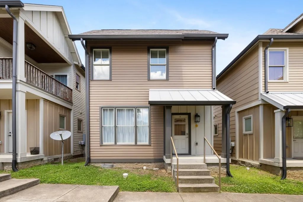 1501B 9th Ave, N Nashville TN 37208
