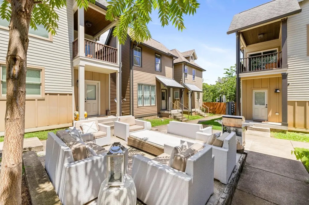 1501B 9th Ave, N Nashville TN 37208