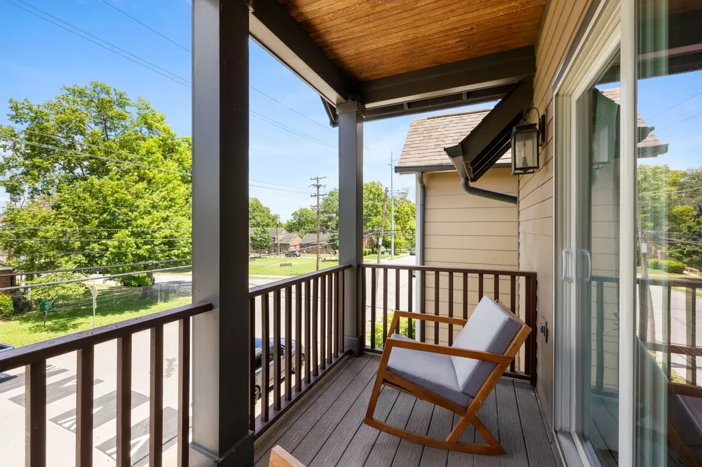 1501B 9th Ave, N Nashville TN 37208