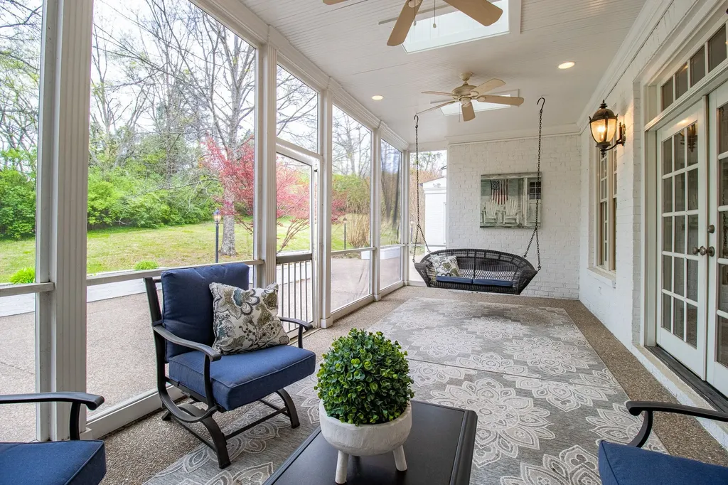 11 Bancroft Place Nashville TN 37215