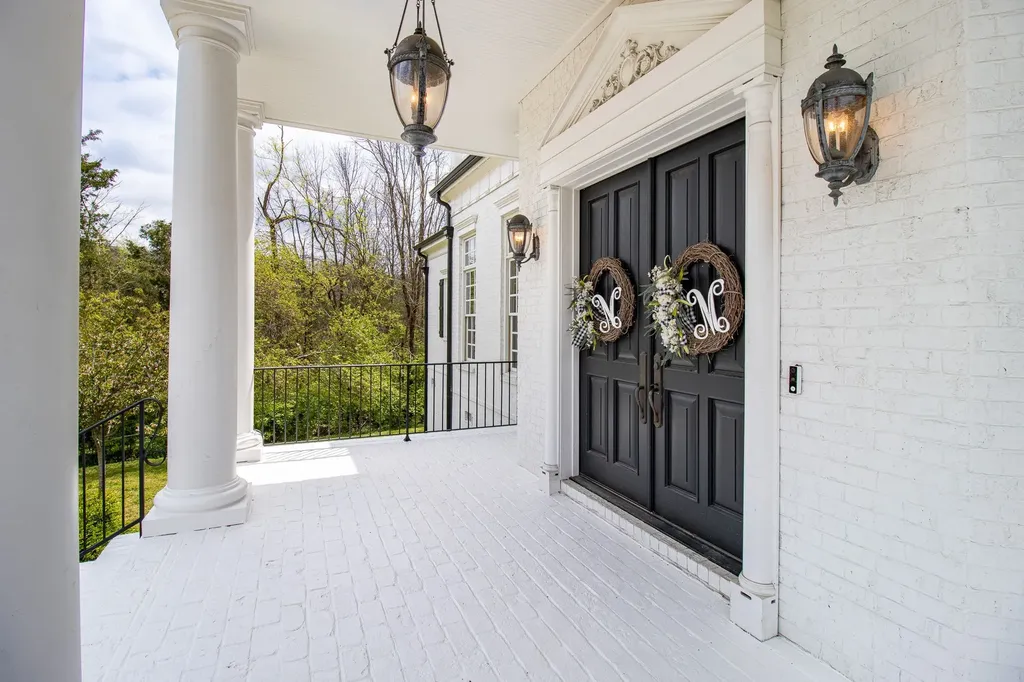 11 Bancroft Place Nashville TN 37215