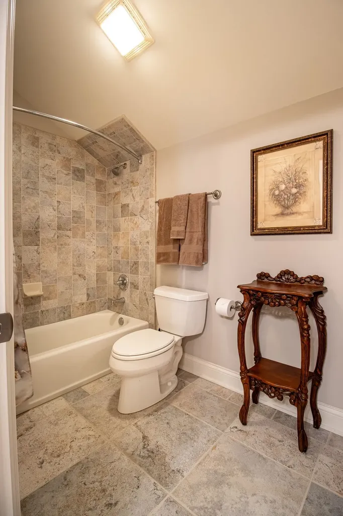11 Bancroft Place Nashville TN 37215