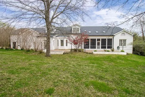 11 Bancroft Place Nashville TN 37215