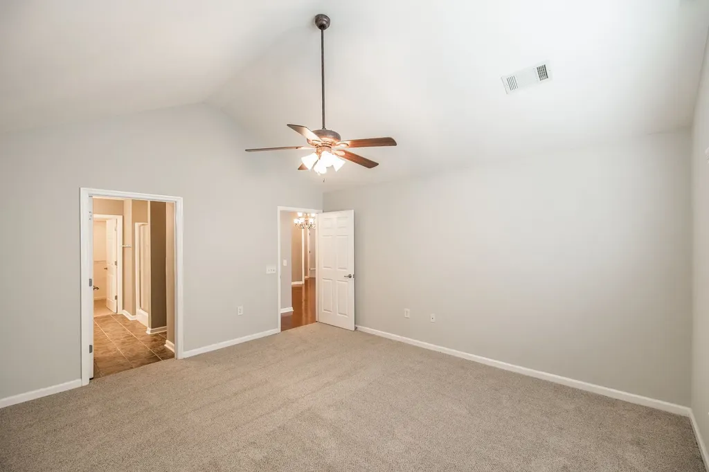 825 Browns Lane Gallatin TN 37066
