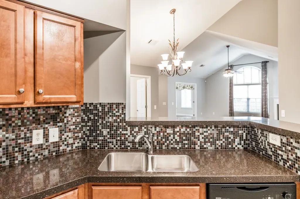 825 Browns Lane Gallatin TN 37066