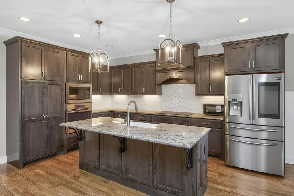 1105 Kittywood Court Murfreesboro TN 37129
