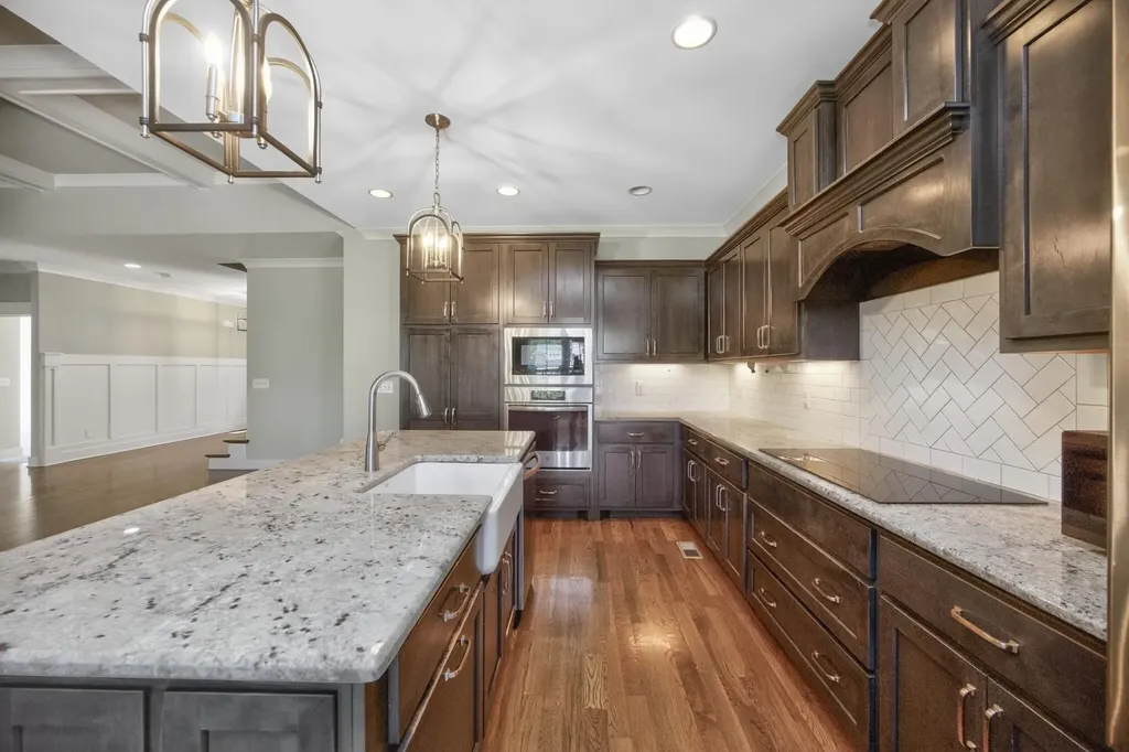 1105 Kittywood Court Murfreesboro TN 37129