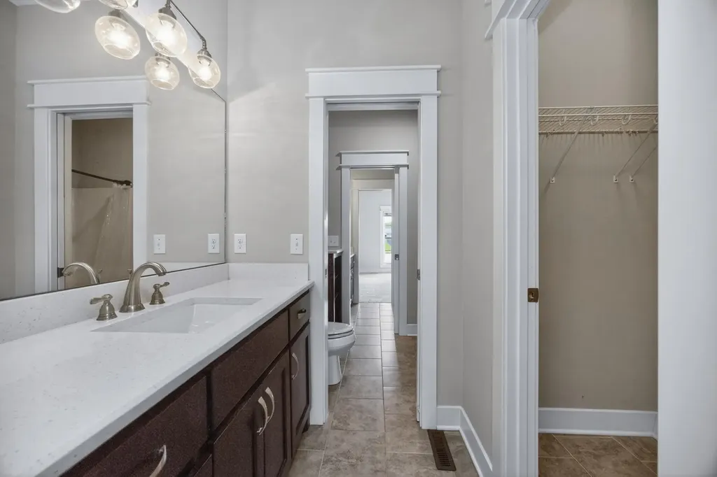 1105 Kittywood Court Murfreesboro TN 37129