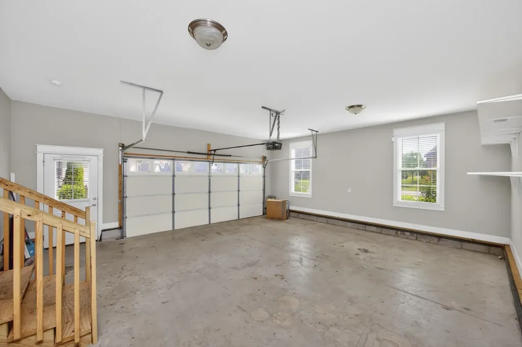 1105 Kittywood Court Murfreesboro TN 37129