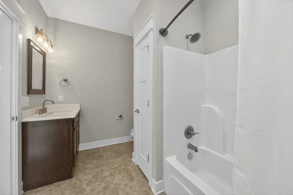 1105 Kittywood Court Murfreesboro TN 37129