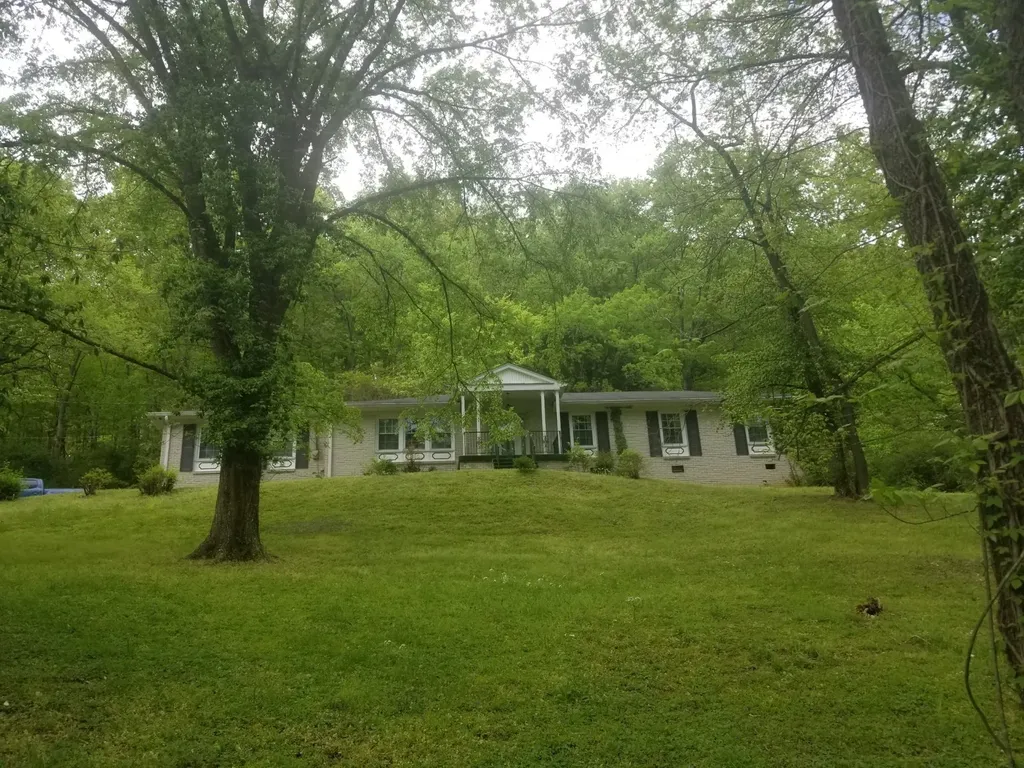 2705 Hillsboro Road Brentwood TN 37027