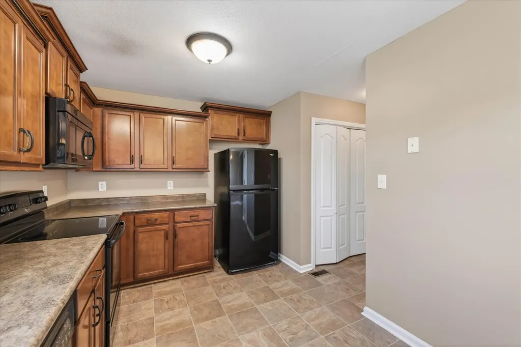 551 Fox Trot Drive Clarksville TN 37042