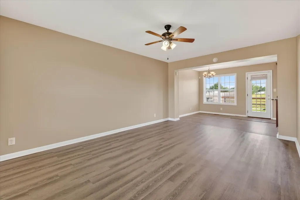 551 Fox Trot Drive Clarksville TN 37042