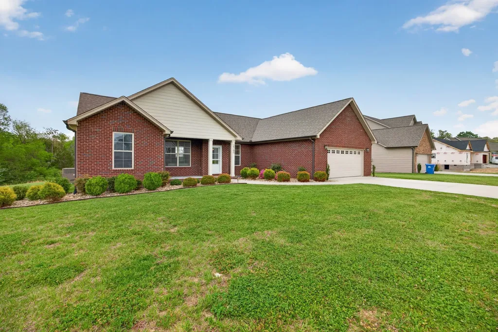 2760 Autumn Woods Trail Cookeville TN 38501