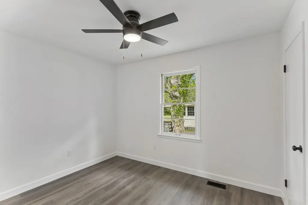 609 E 11th Street Columbia TN 38401