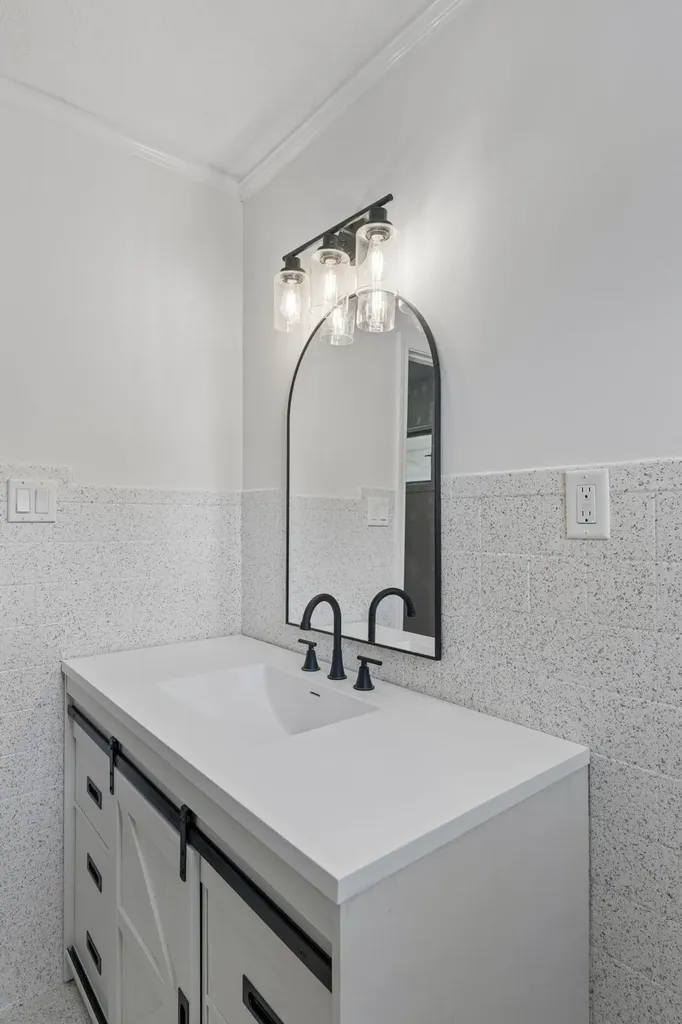 609 E 11th Street Columbia TN 38401