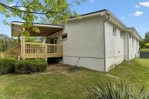 609 E 11th Street Columbia TN 38401