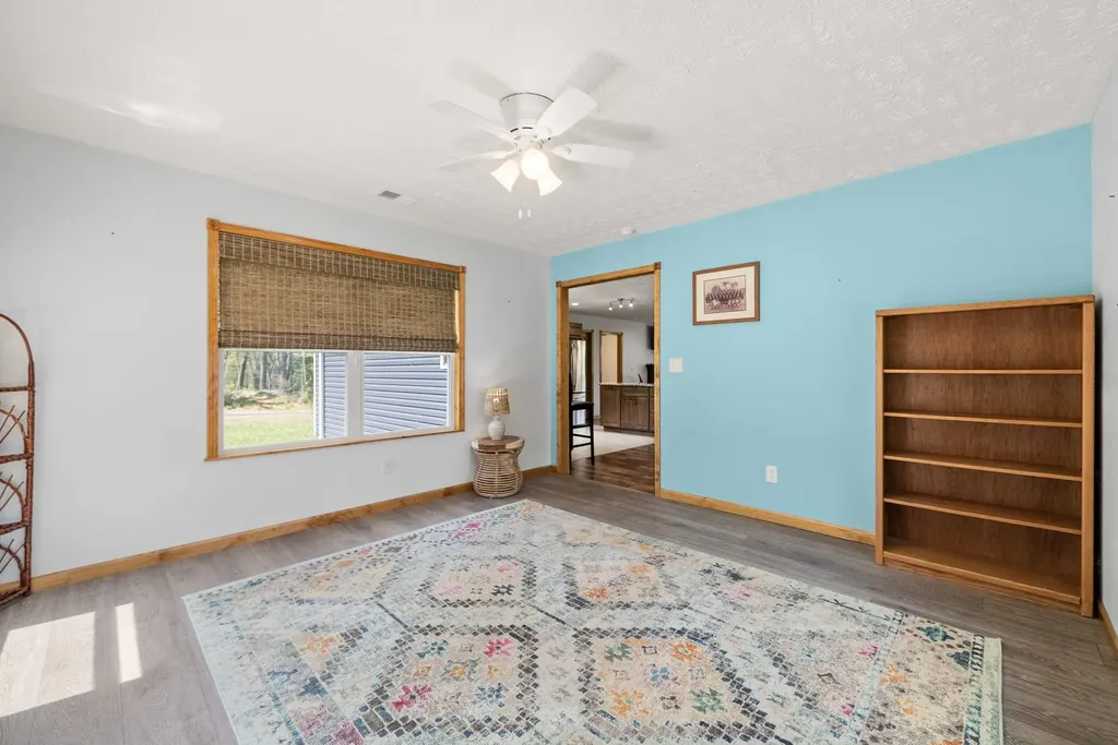 1549 Trace Creek Road Mc Ewen TN 37101