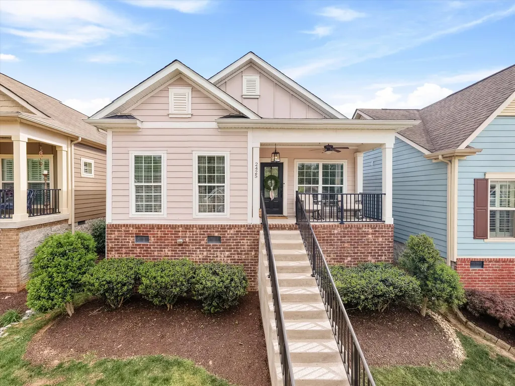 2425 Duxbury Drive Columbia TN 38401