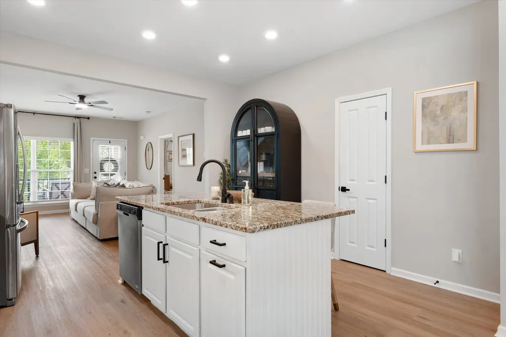 2425 Duxbury Drive Columbia TN 38401