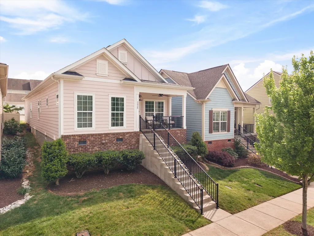 2425 Duxbury Drive Columbia TN 38401