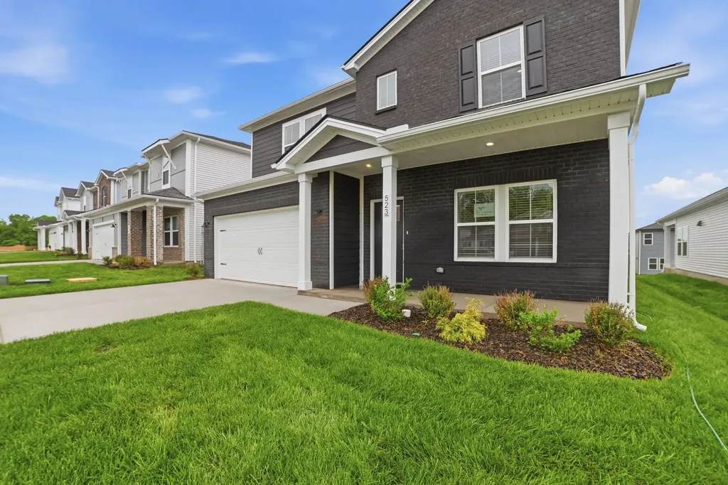 523 Goldfinch Way Clarksville TN 37043