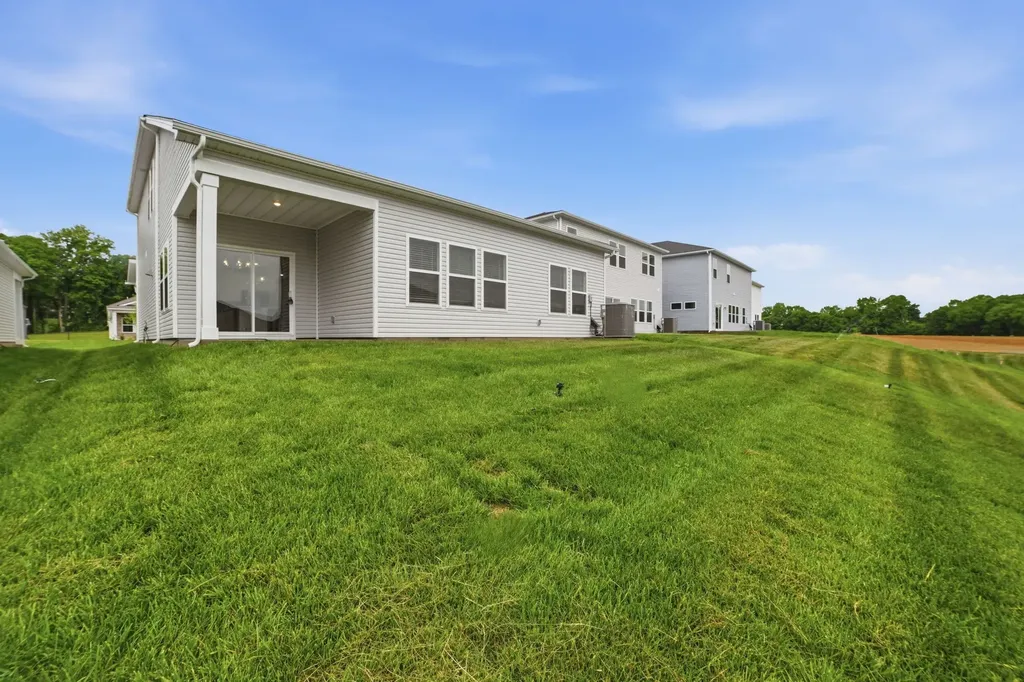 523 Goldfinch Way Clarksville TN 37043