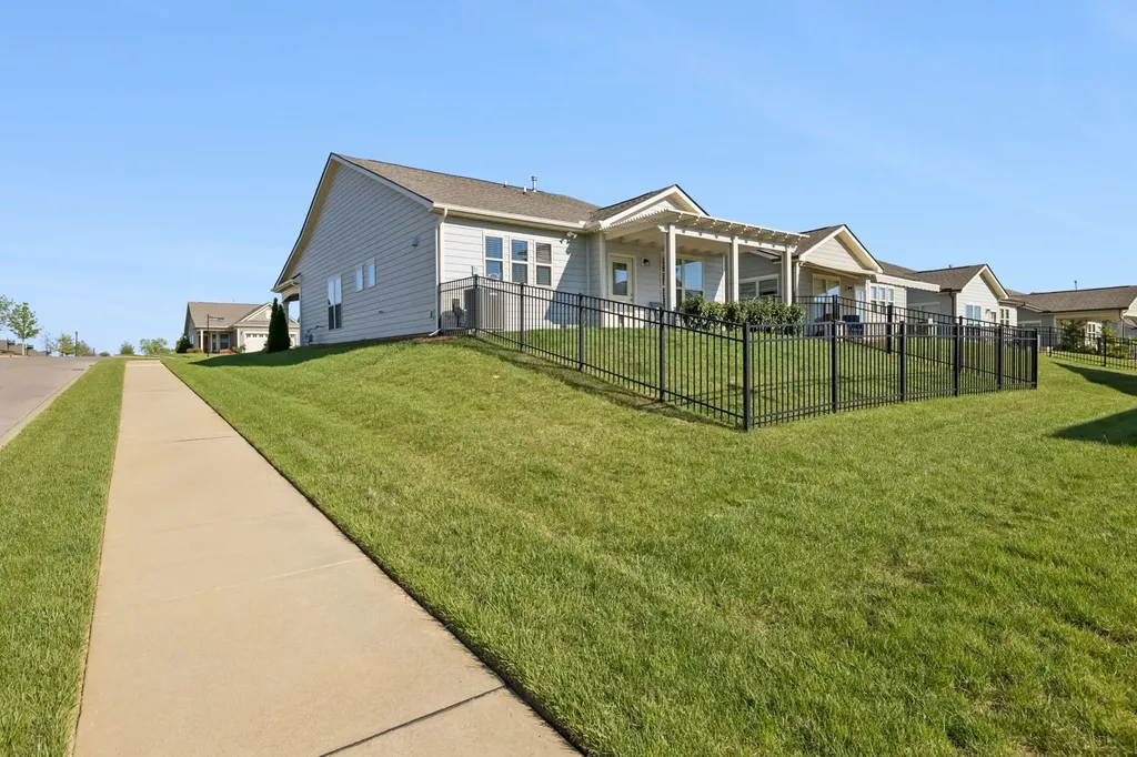 1600 Grainger Springs Spring Hill TN 37174
