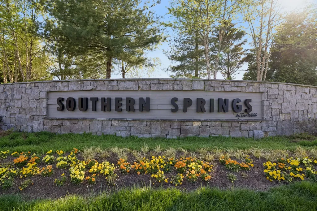 1600 Grainger Springs Spring Hill TN 37174