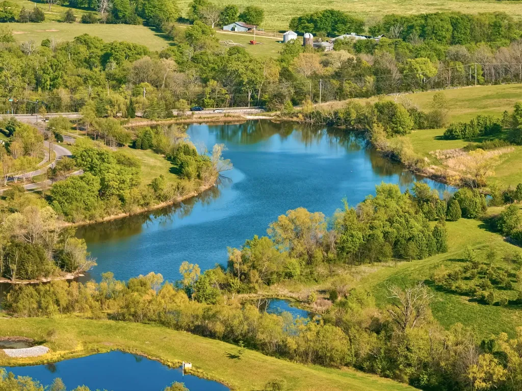 1600 Grainger Springs Spring Hill TN 37174
