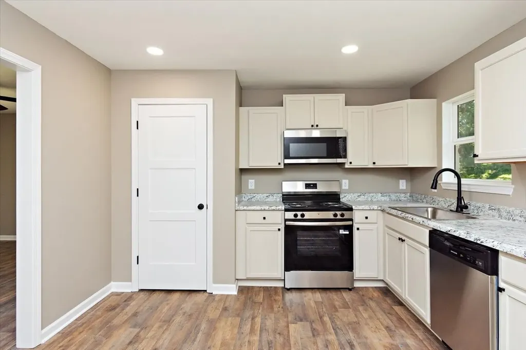 309 Rickenbacker Drive Tullahoma TN 37388