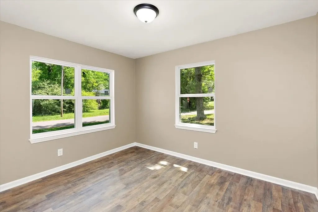 309 Rickenbacker Drive Tullahoma TN 37388