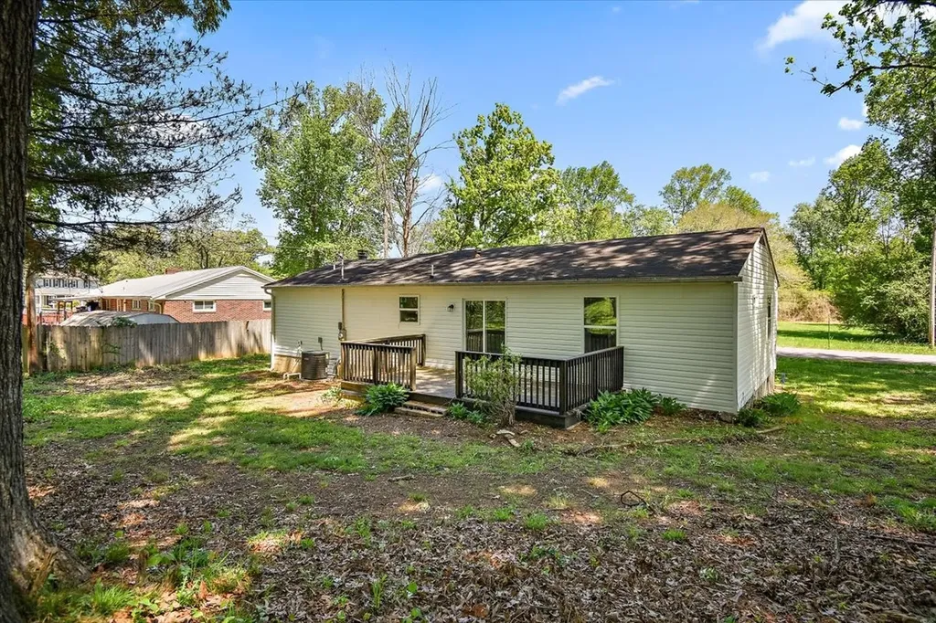 309 Rickenbacker Drive Tullahoma TN 37388