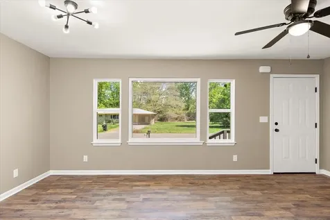 309 Rickenbacker Drive Tullahoma TN 37388
