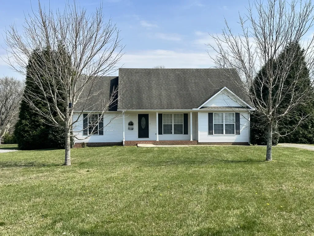 223 Greenwood Drive Smithville TN 37166