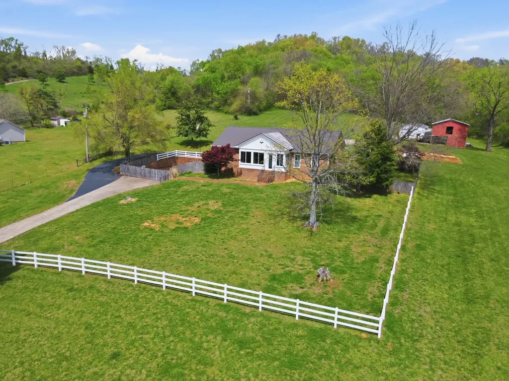 2149 Mooresville Pike Culleoka TN 38451