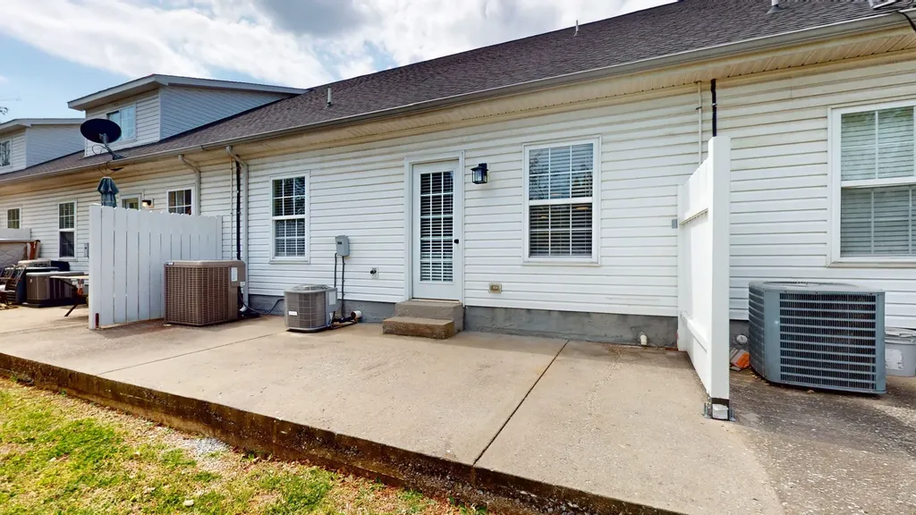 4808 Chelanie Circle Murfreesboro TN 37129