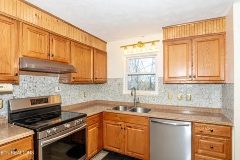 6324 Gateway Lane Knoxville TN 37920