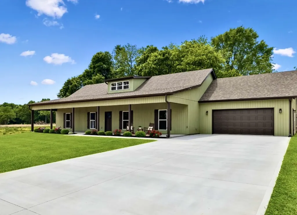 132 Whitaker Road Shelbyville TN 37160