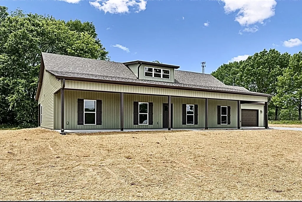 132 Whitaker Road Shelbyville TN 37160