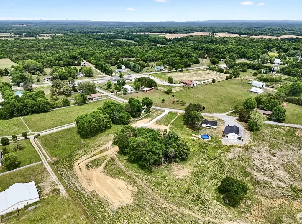 132 Whitaker Road Shelbyville TN 37160