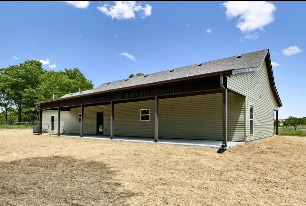 132 Whitaker Road Shelbyville TN 37160