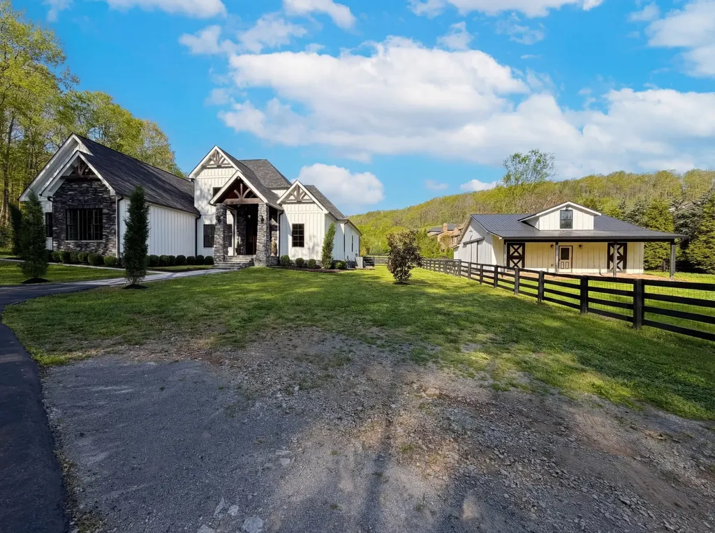 4450 Savage Pointe Drive Franklin TN 37064