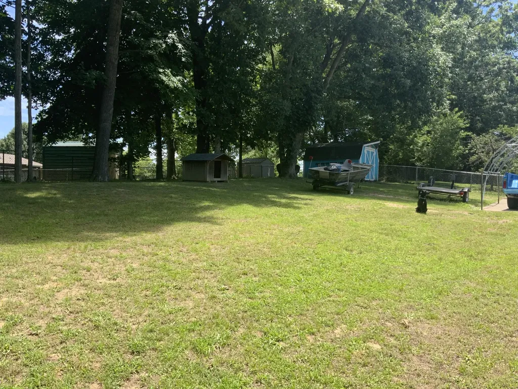 236 Charlemagne Boulevard Clarksville TN 37042