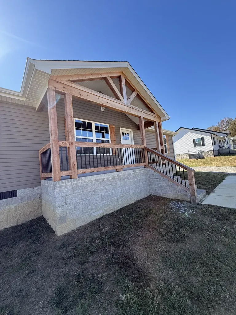 1190 Hutchins Road Mcminnville TN 37110