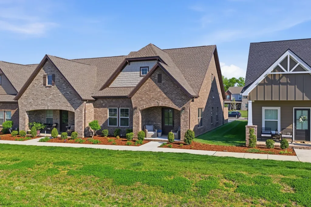 659 Swanston Lane Gallatin TN 37066